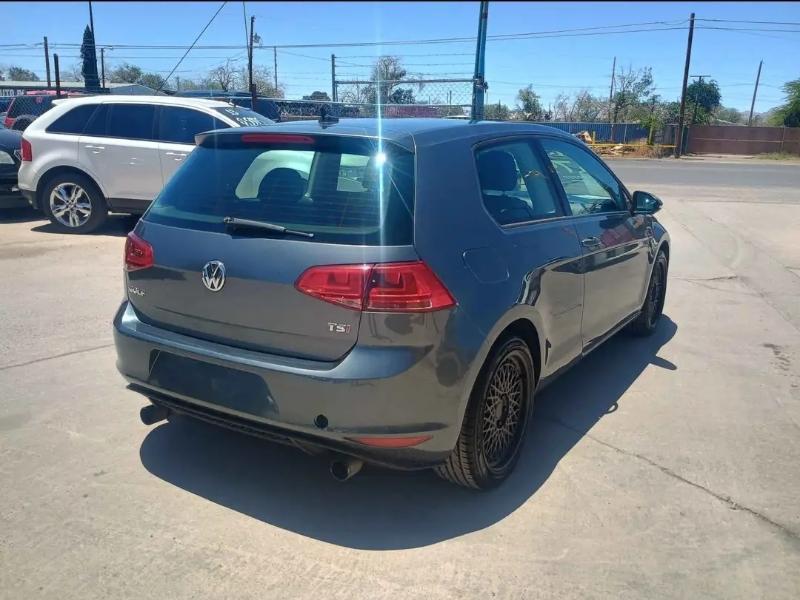 Volkswagen Golf TSI S 5M 2015