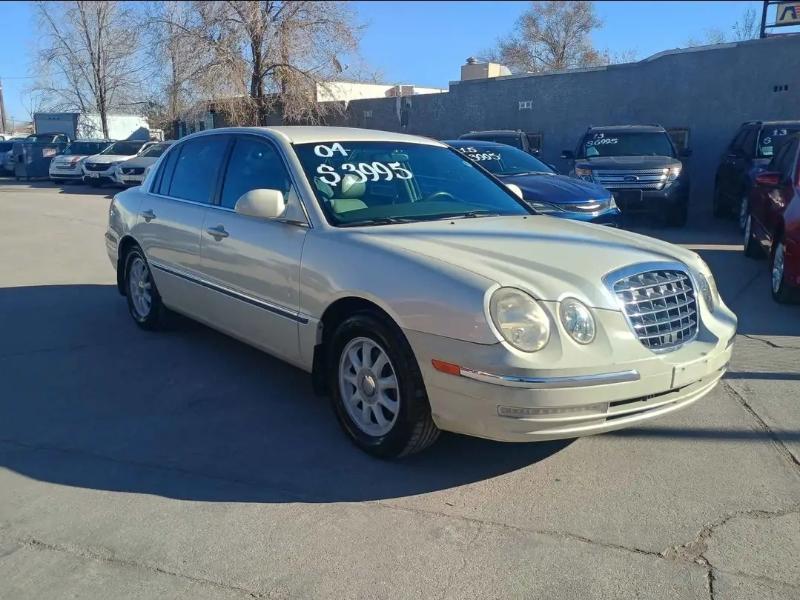 2004 Kia Amanti Sedan