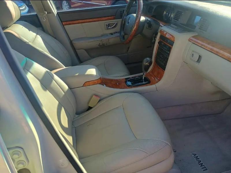 Kia Amanti Sedan 2004