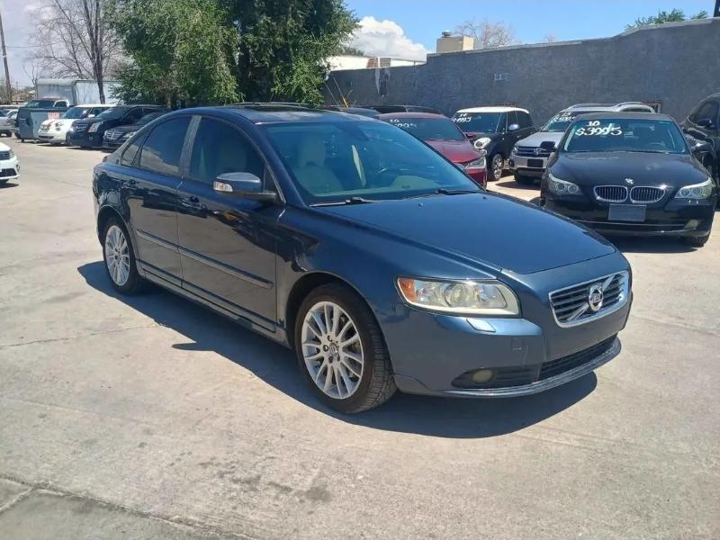 Volvo S40 T5 R-Design 2011