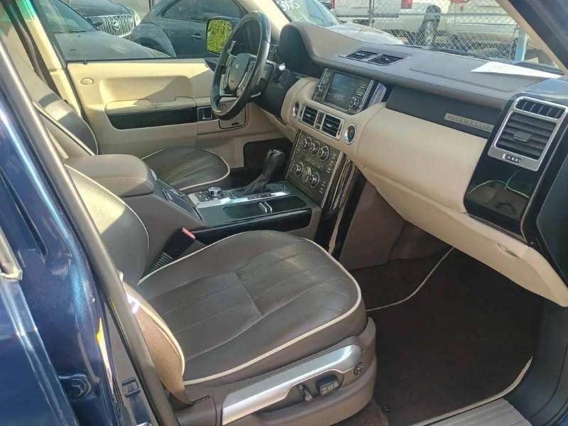 Land Rover Range Rover HSE 2011