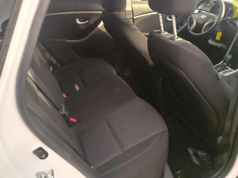 Hyundai Elantra GT A/T 2013