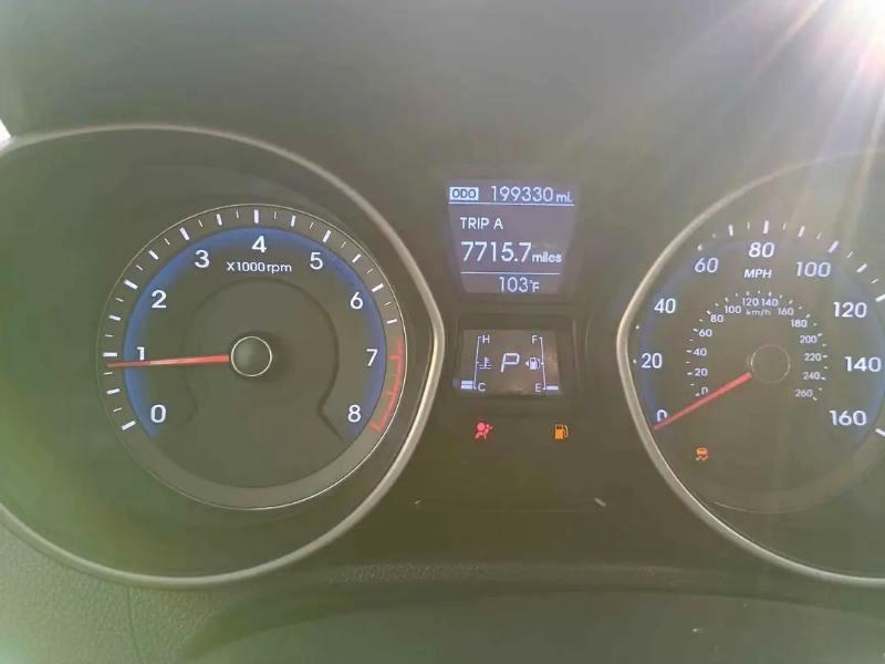 Hyundai Elantra GT A/T 2013