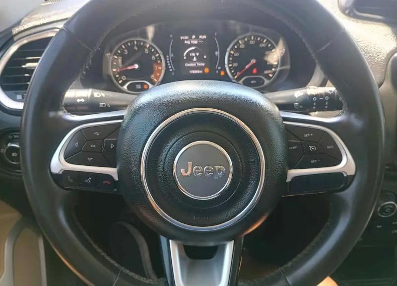 Jeep Renegade Latitude FWD 2018