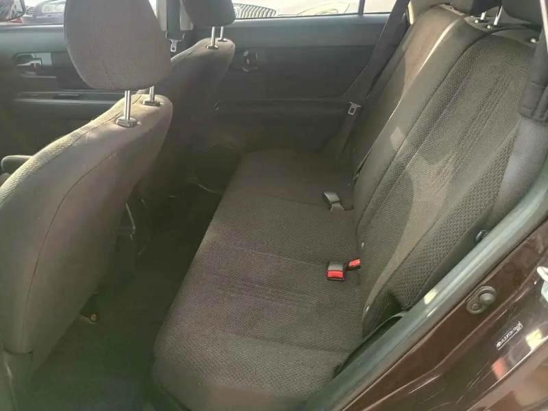 Scion xB 5-Door Wagon 5-Spd MT 2010