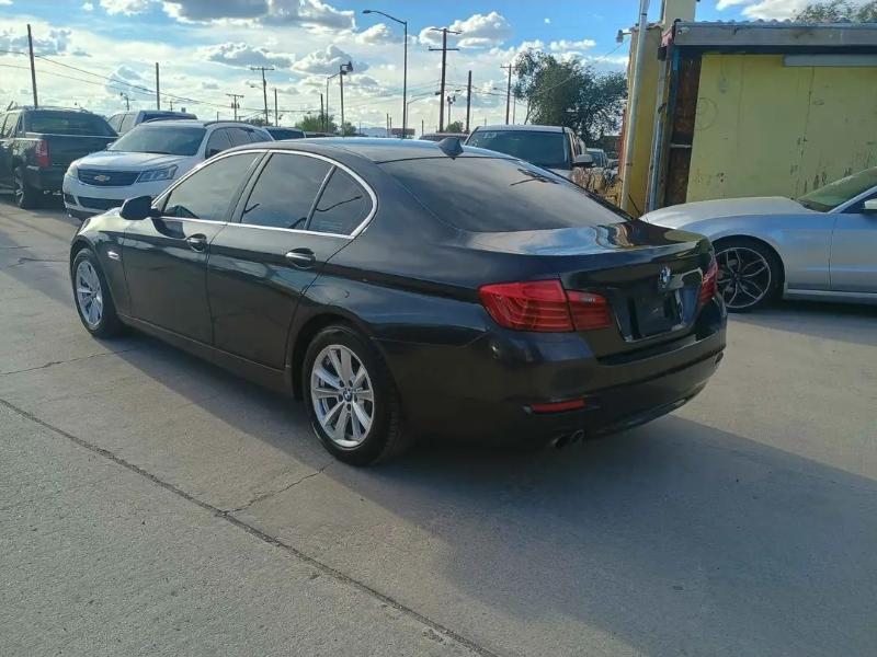 BMW 5-Series 528i xDrive 2014