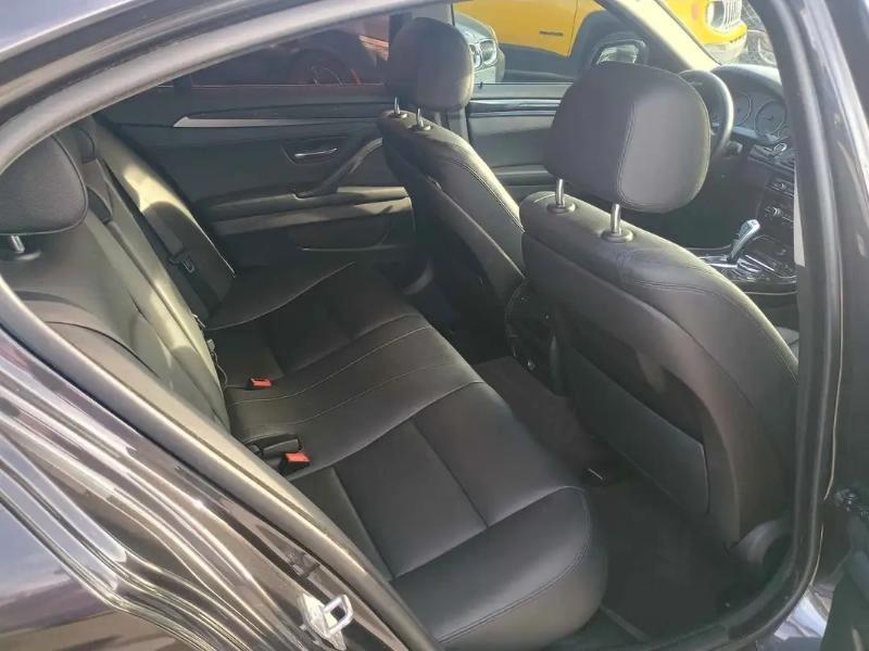 BMW 5-Series 528i xDrive 2014