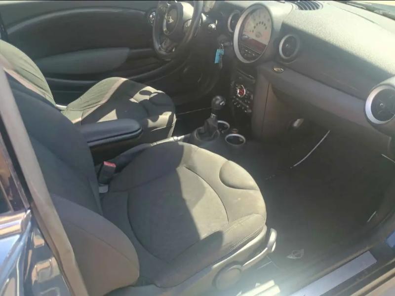 MINI Cooper S 2011