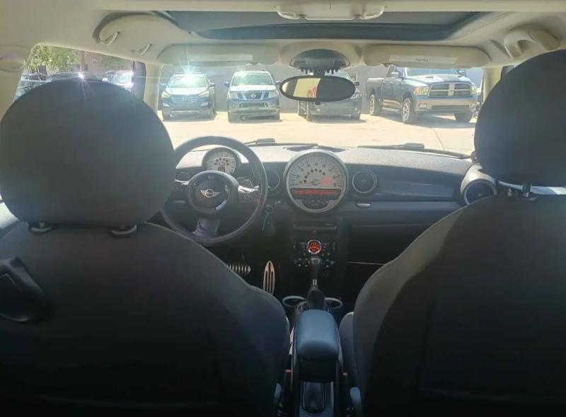 MINI Cooper S 2011