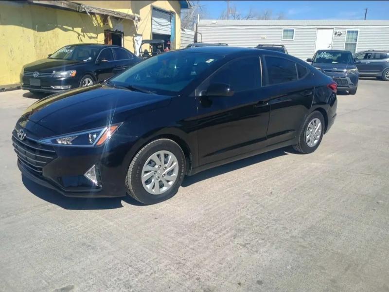 Hyundai Elantra SE 6M 2020