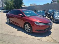 2016 Chrysler 200 