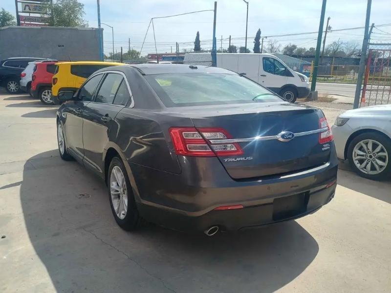 Ford Taurus SEL FWD 2015