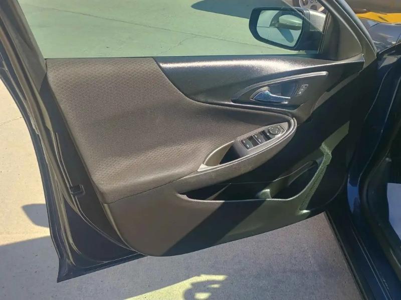 Chevrolet Malibu LS 2017