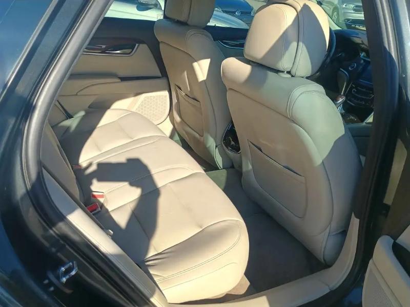 Cadillac XTS Luxury FWD 2014