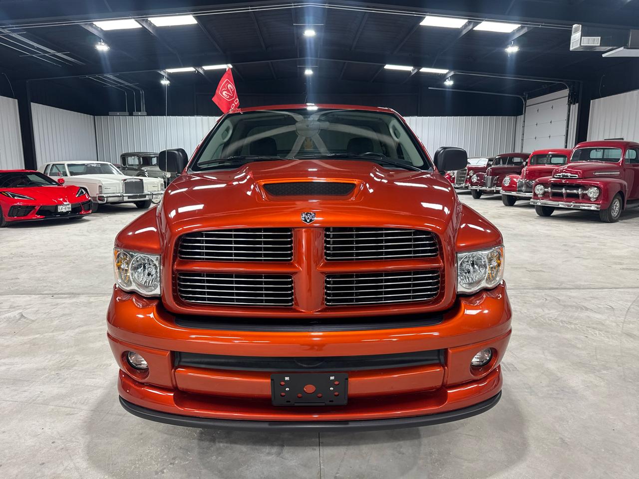 Dodge Ram 1500 Laramie 2WD 2005