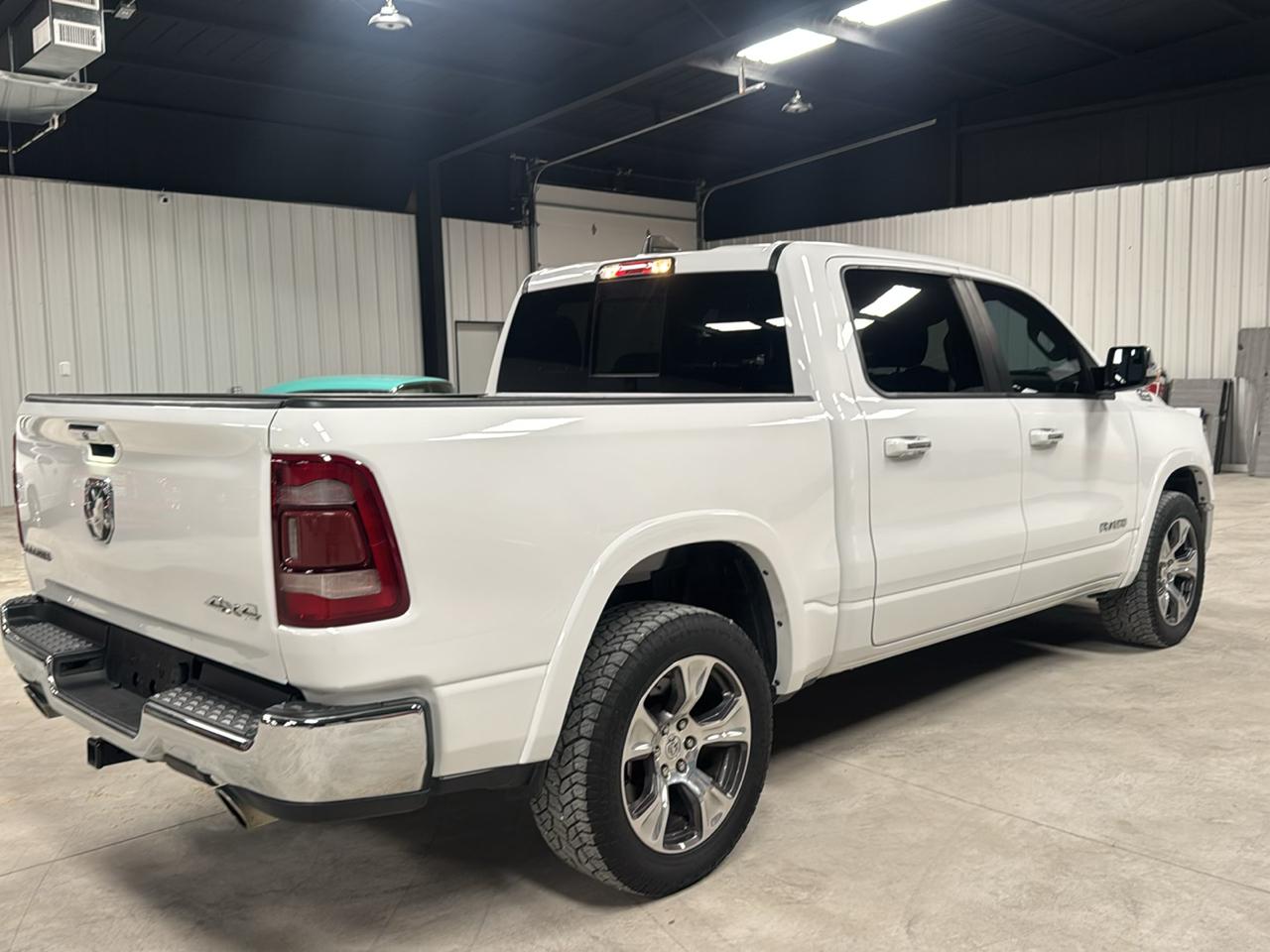 RAM 1500 Laramie Crew Cab SWB 4WD 2022