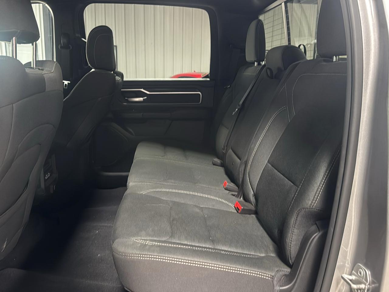 RAM 1500 Big Horn Crew Cab SWB 4WD 2025