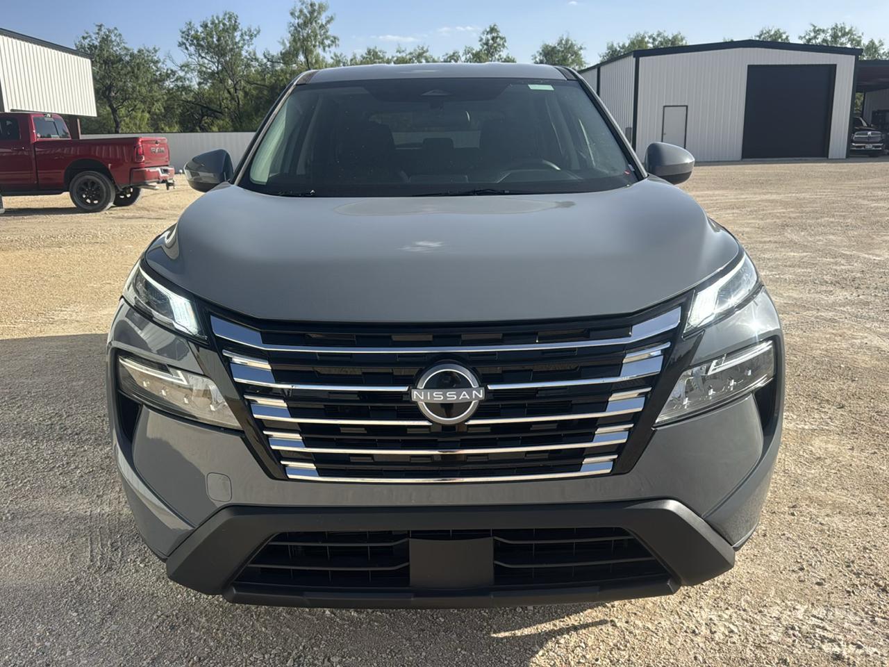 Nissan Rogue SV AWD 2026
