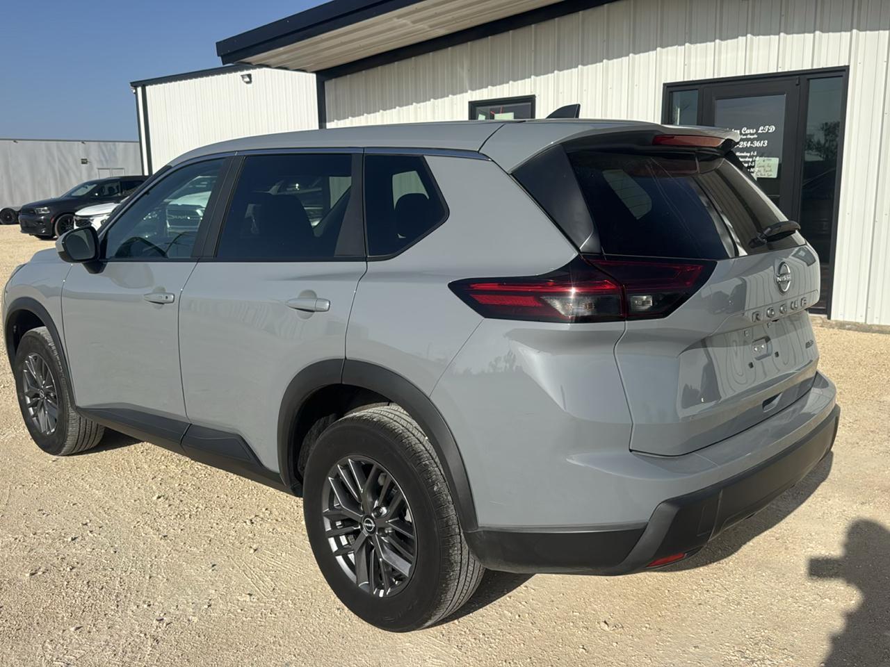 Nissan Rogue SV AWD 2026