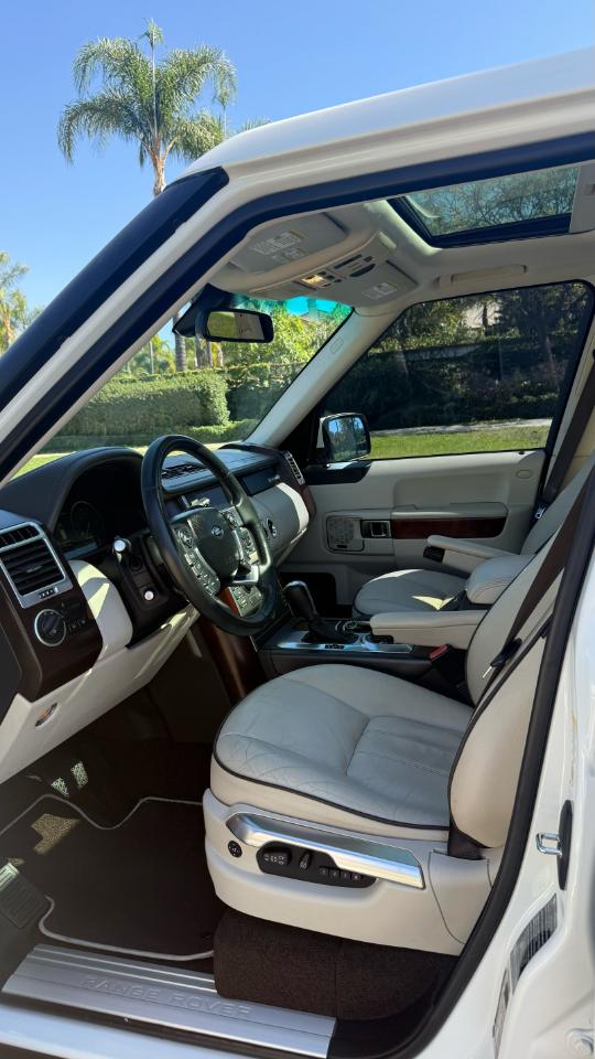 Land Rover Range Rover HSE 2012