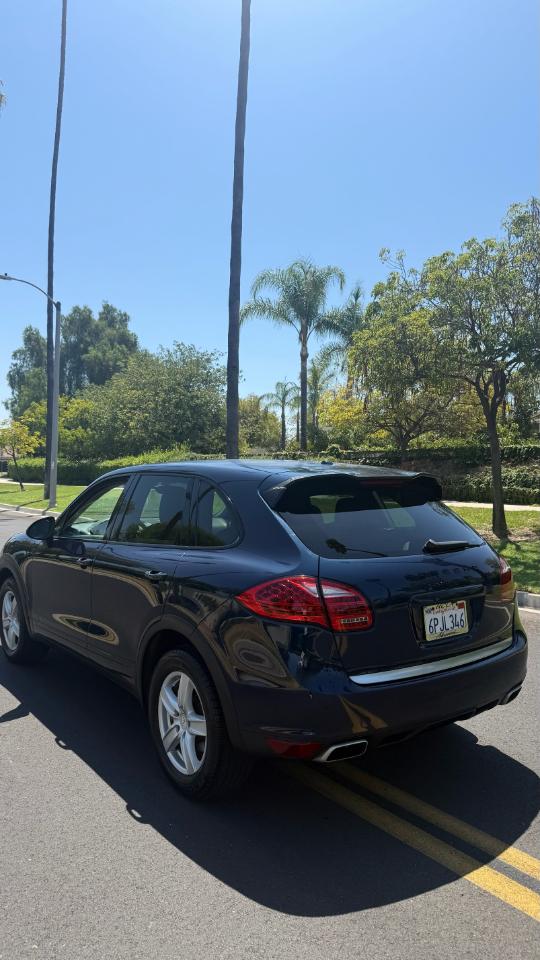 Porsche Cayenne S 2011