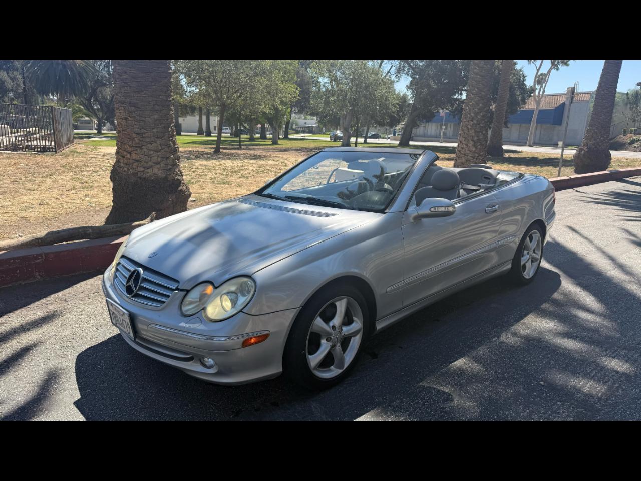 Mercedes-Benz CLK-Class CLK320 Cabriolet 2005