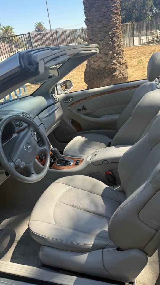 Mercedes-Benz CLK-Class CLK320 Cabriolet 2005
