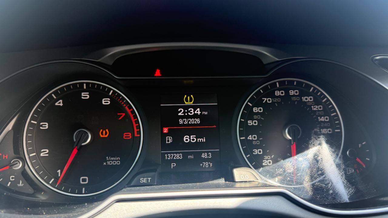 Audi A4 2.0T Premium Sedan 2016