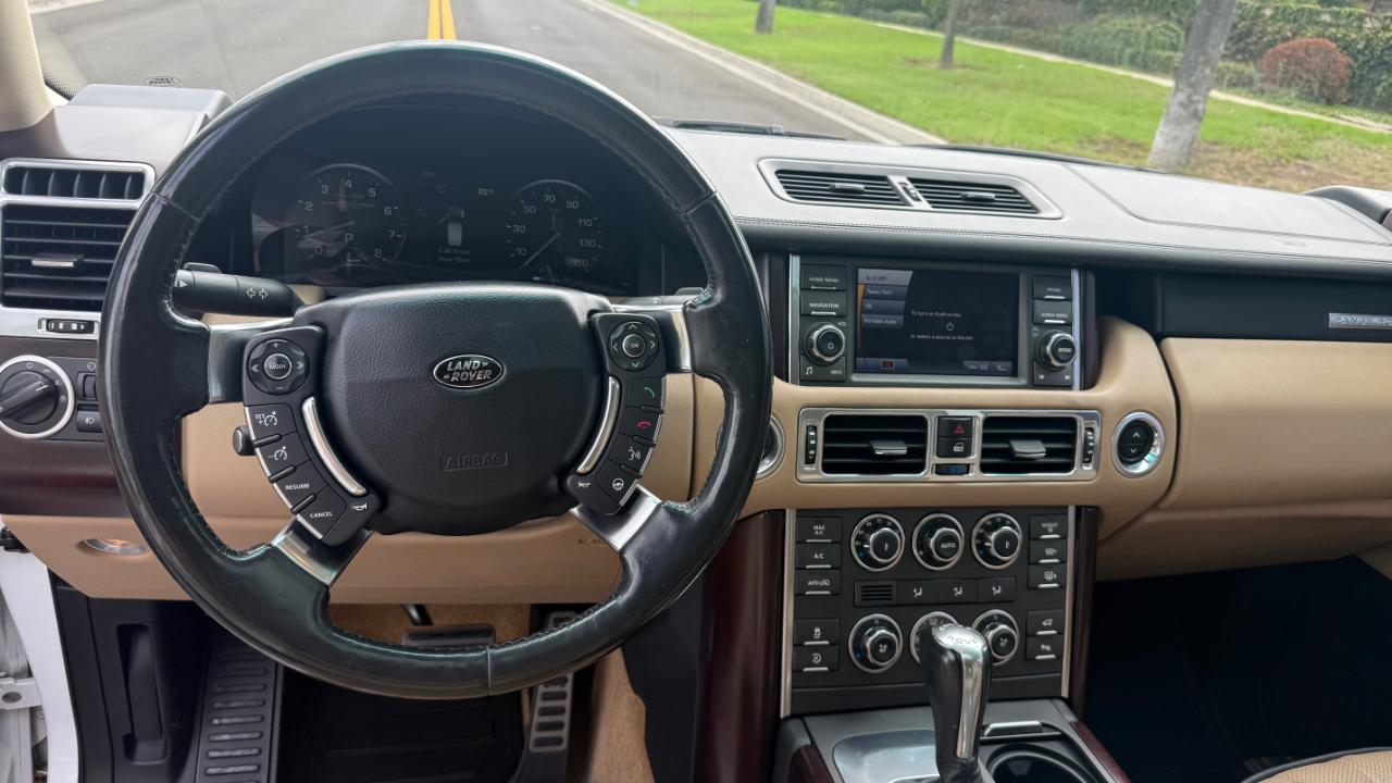 Land Rover Range Rover Supercharged 2011