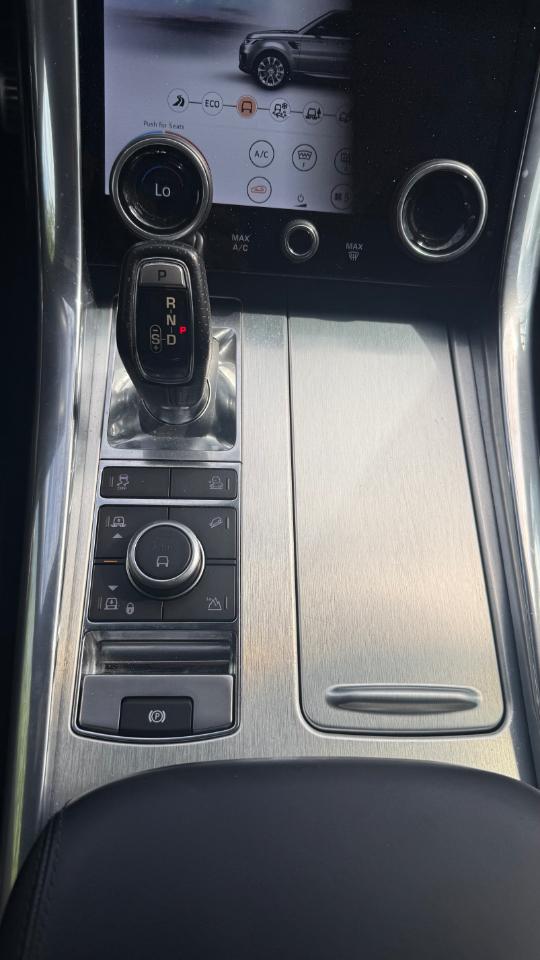 Land Rover Range Rover Sport SVR 2018