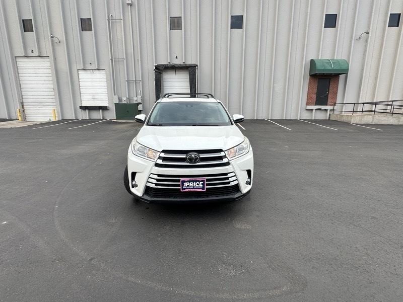 2017 Toyota Highlander XLE AWD V6