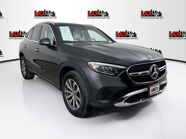 2025 Mercedes-Benz GLC 300 RWD