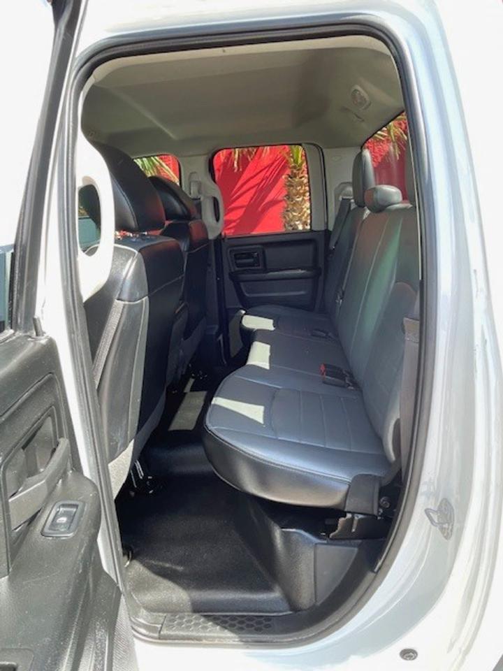 RAM 1500 Classic Tradesman Quad Cab 2WD 2021