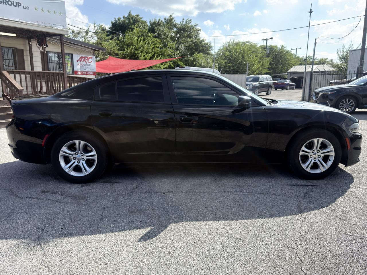 Dodge Charger SXT 2021
