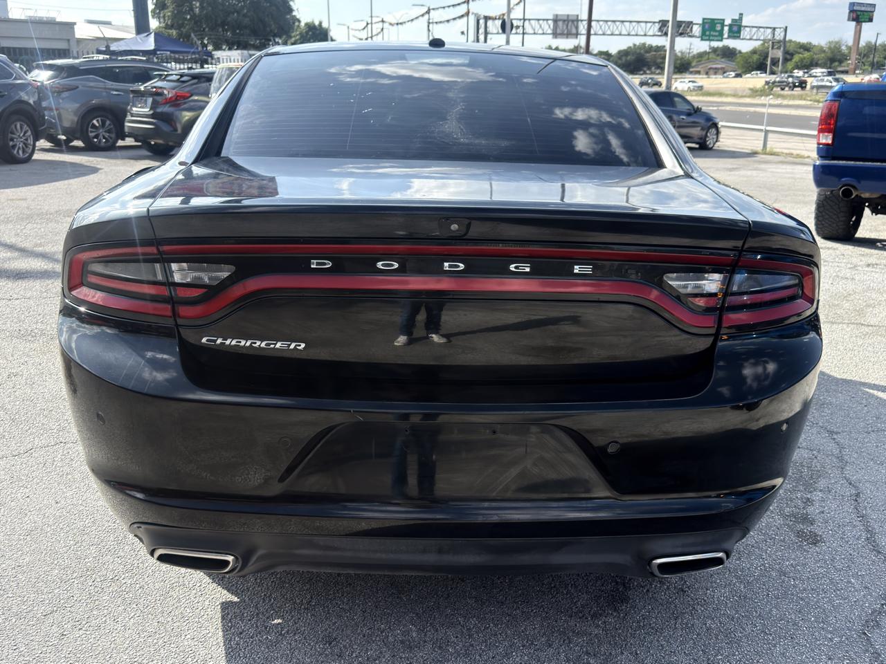 Dodge Charger SXT 2021