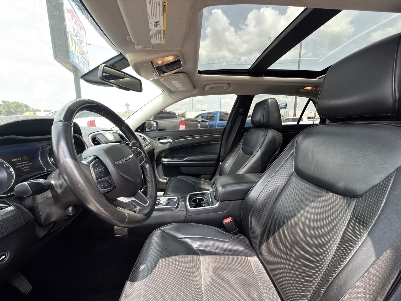 Chrysler 300 Limited RWD 2020