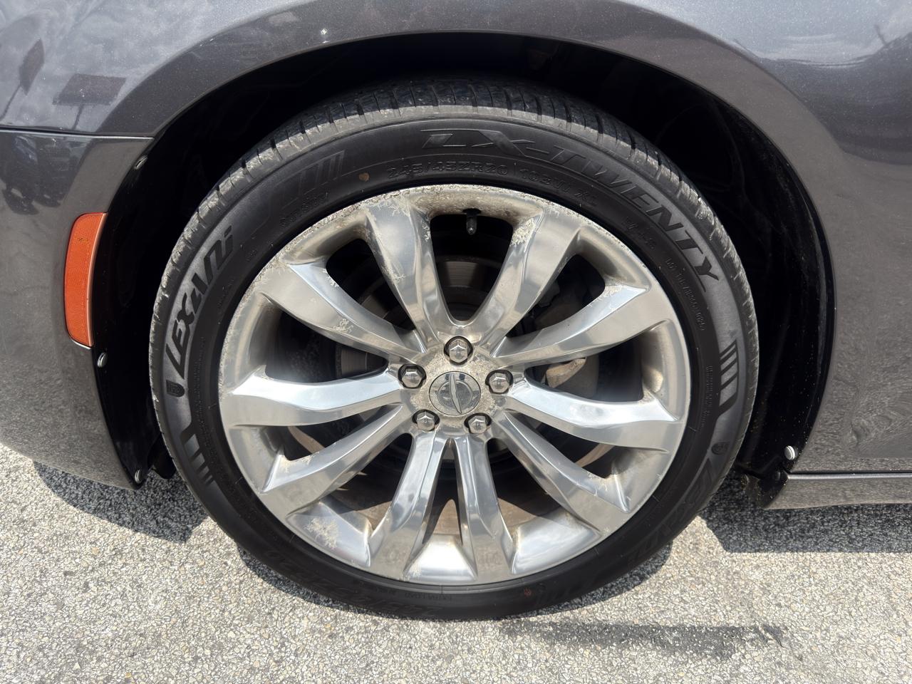 Chrysler 300 Limited RWD 2020