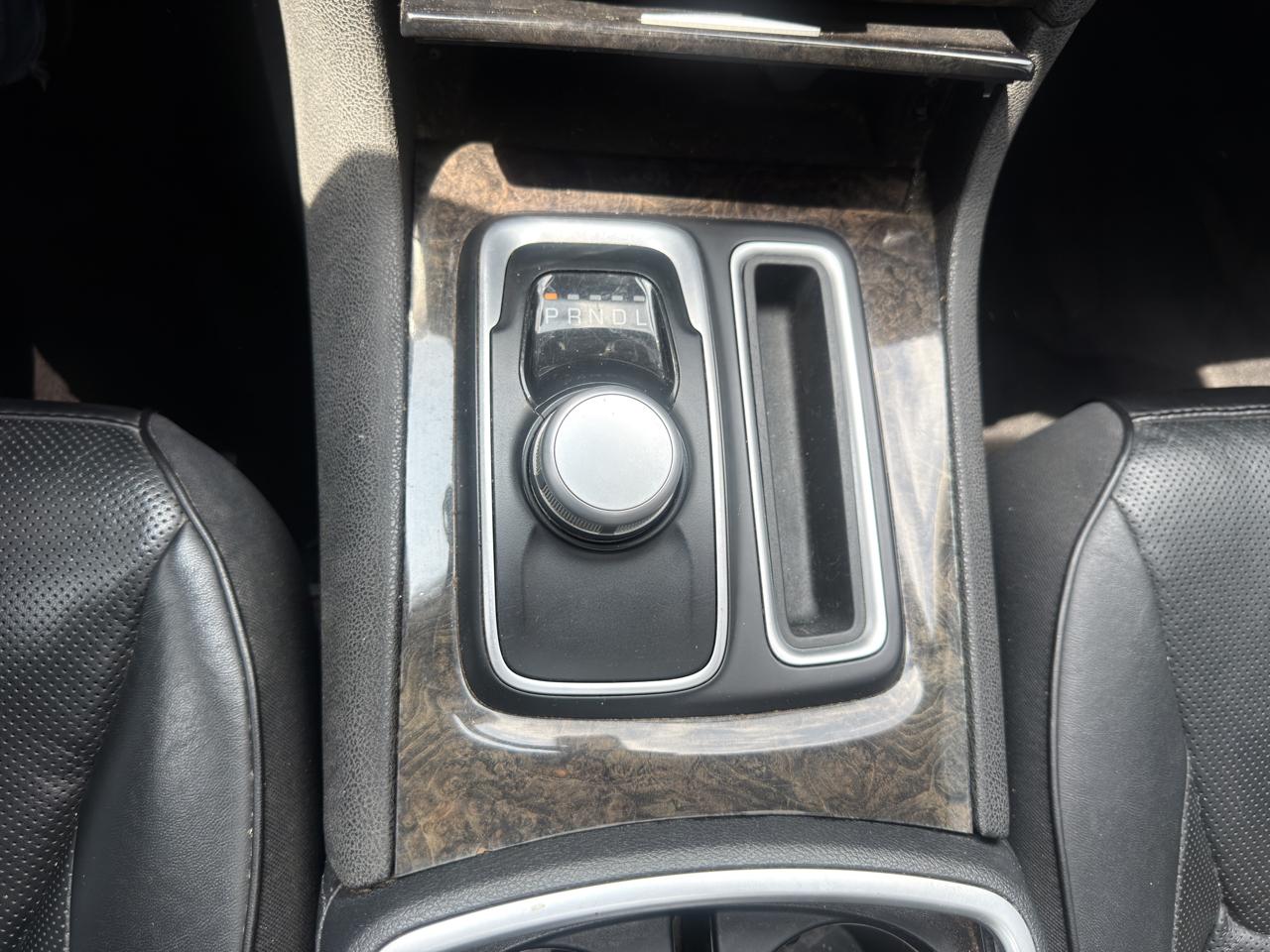 Chrysler 300 Limited RWD 2020