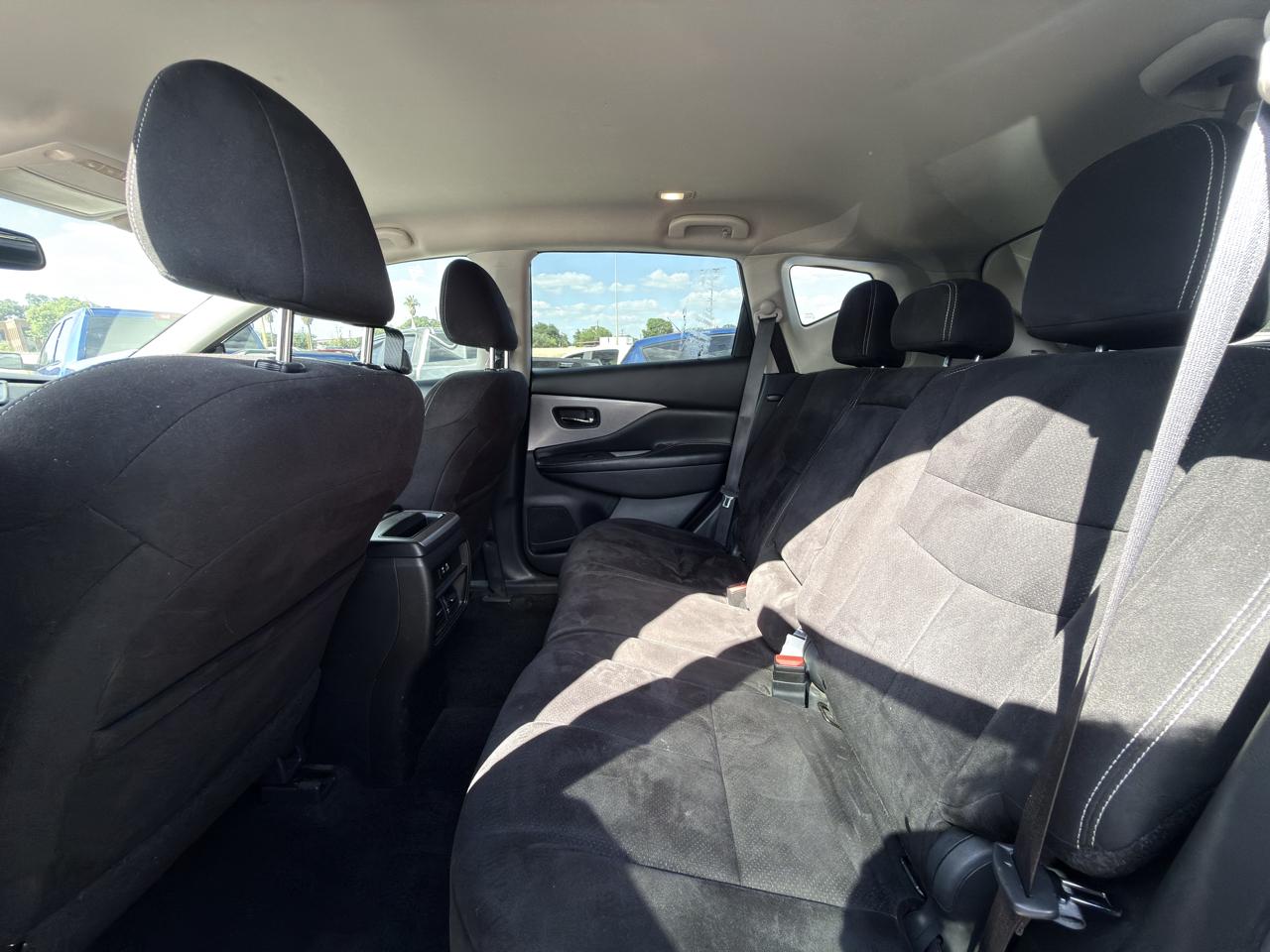 Nissan Murano S 2019