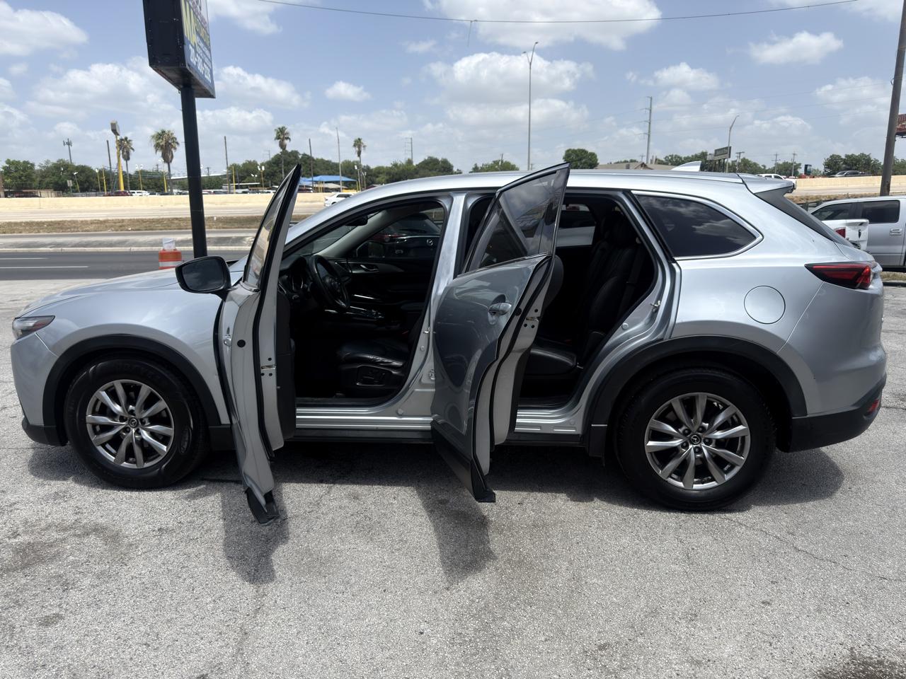 Mazda CX-9 Touring FWD 2018