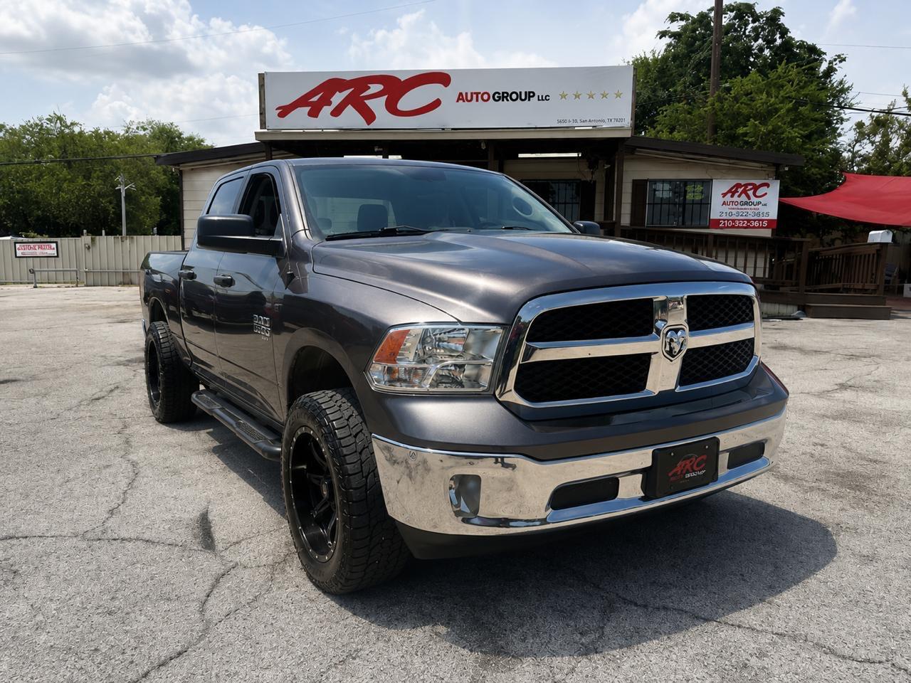 RAM 1500 Classic Tradesman Quad Cab 2WD 2021