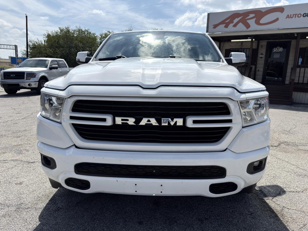 RAM 1500 Big Horn Crew Cab SWB 2WD 2020