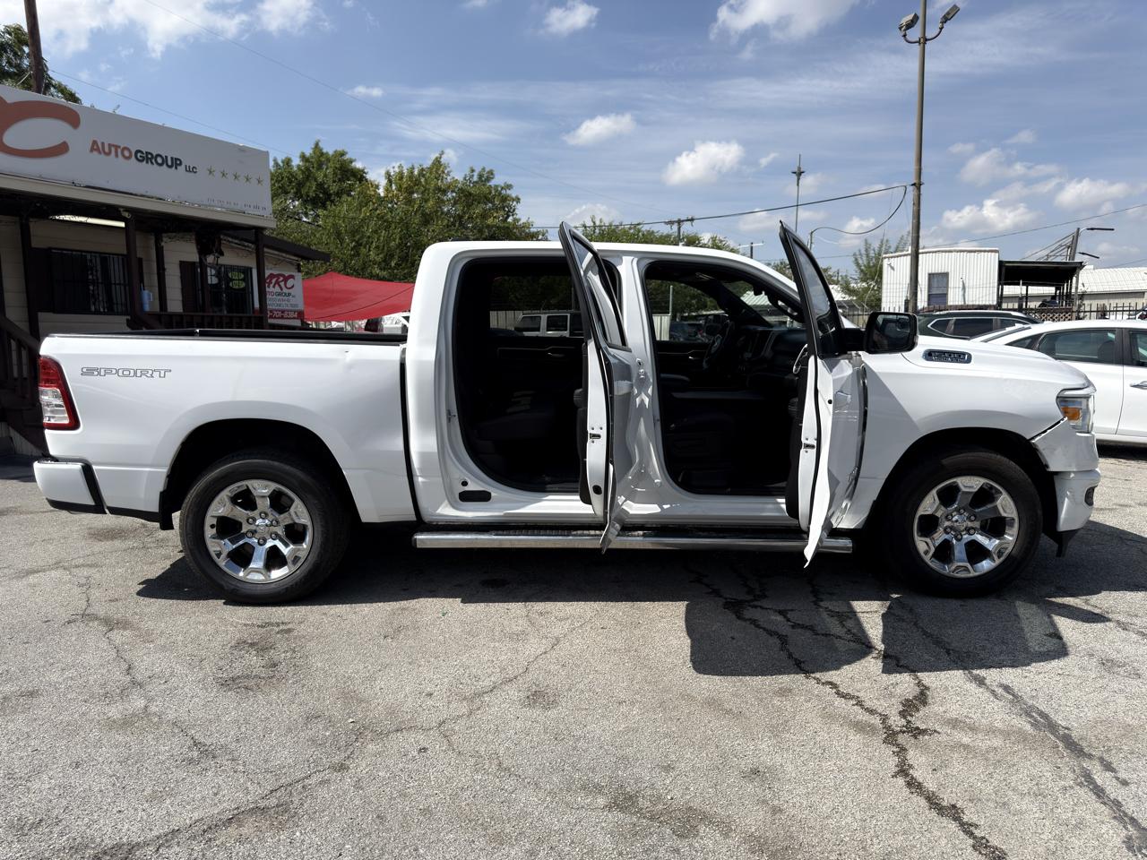 RAM 1500 Big Horn Crew Cab SWB 2WD 2020