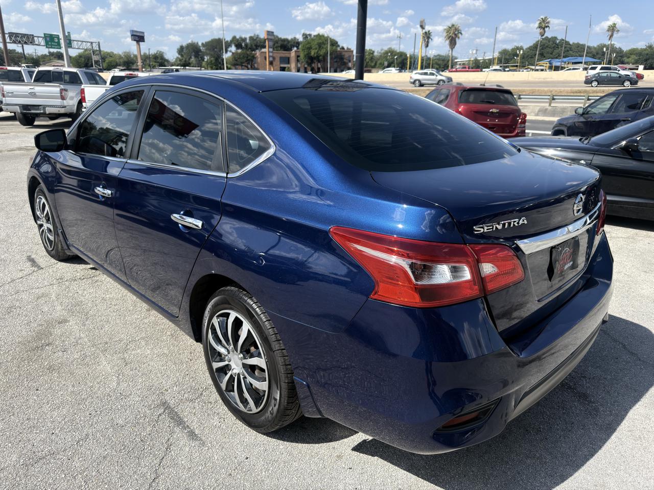 Nissan Sentra SR 2019