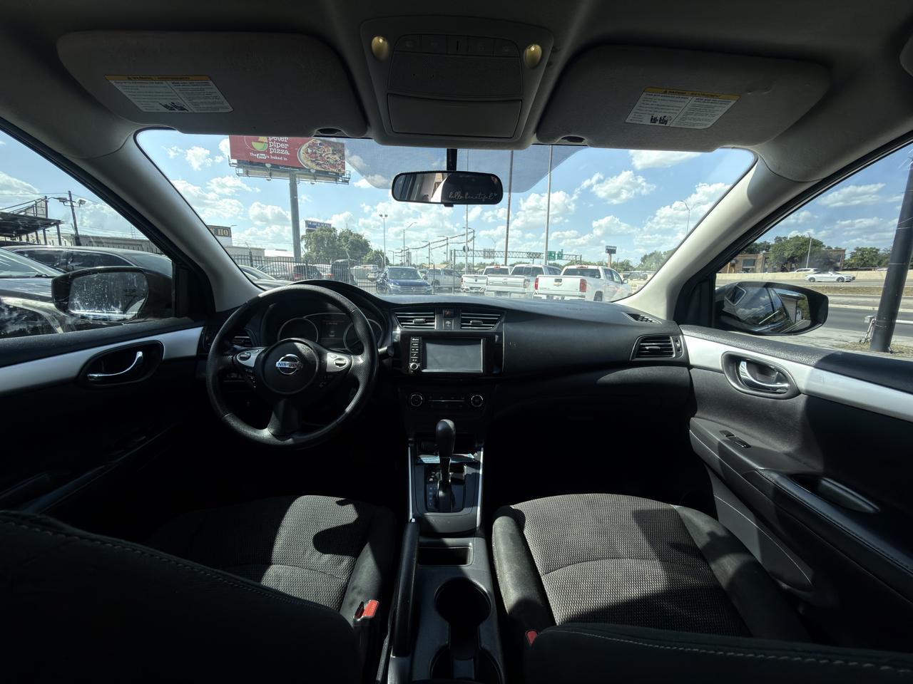 Nissan Sentra SR 2019