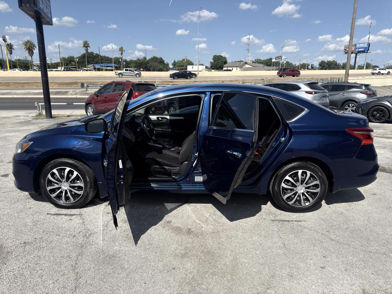 Nissan Sentra SR 2019