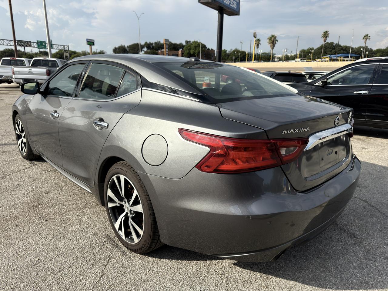 Nissan Maxima 3.5 SV 2018