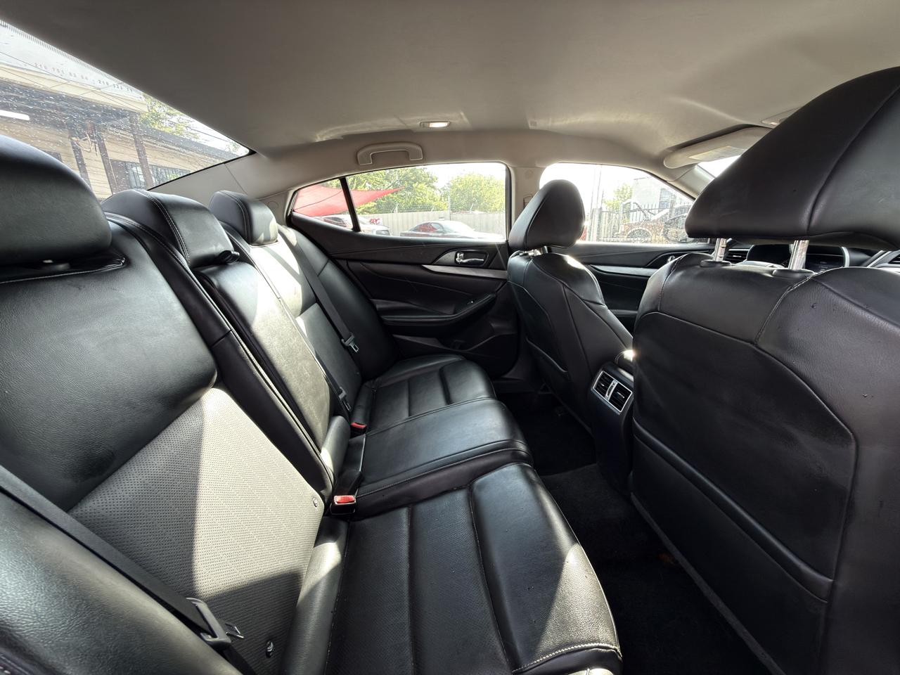 Nissan Maxima 3.5 SV 2018