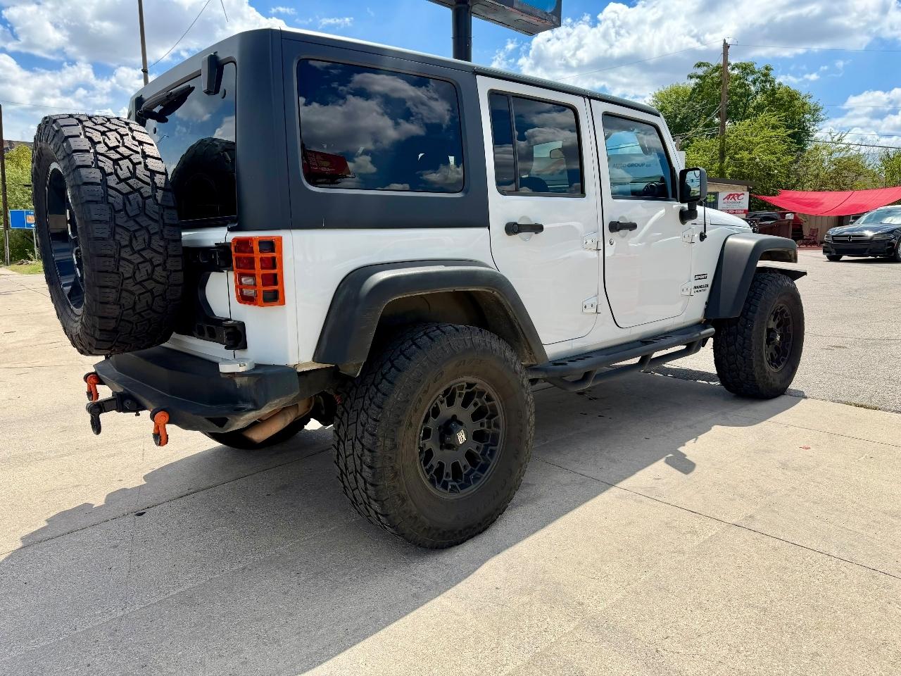 Jeep Wrangler Unlimited Sport 4WD 2012