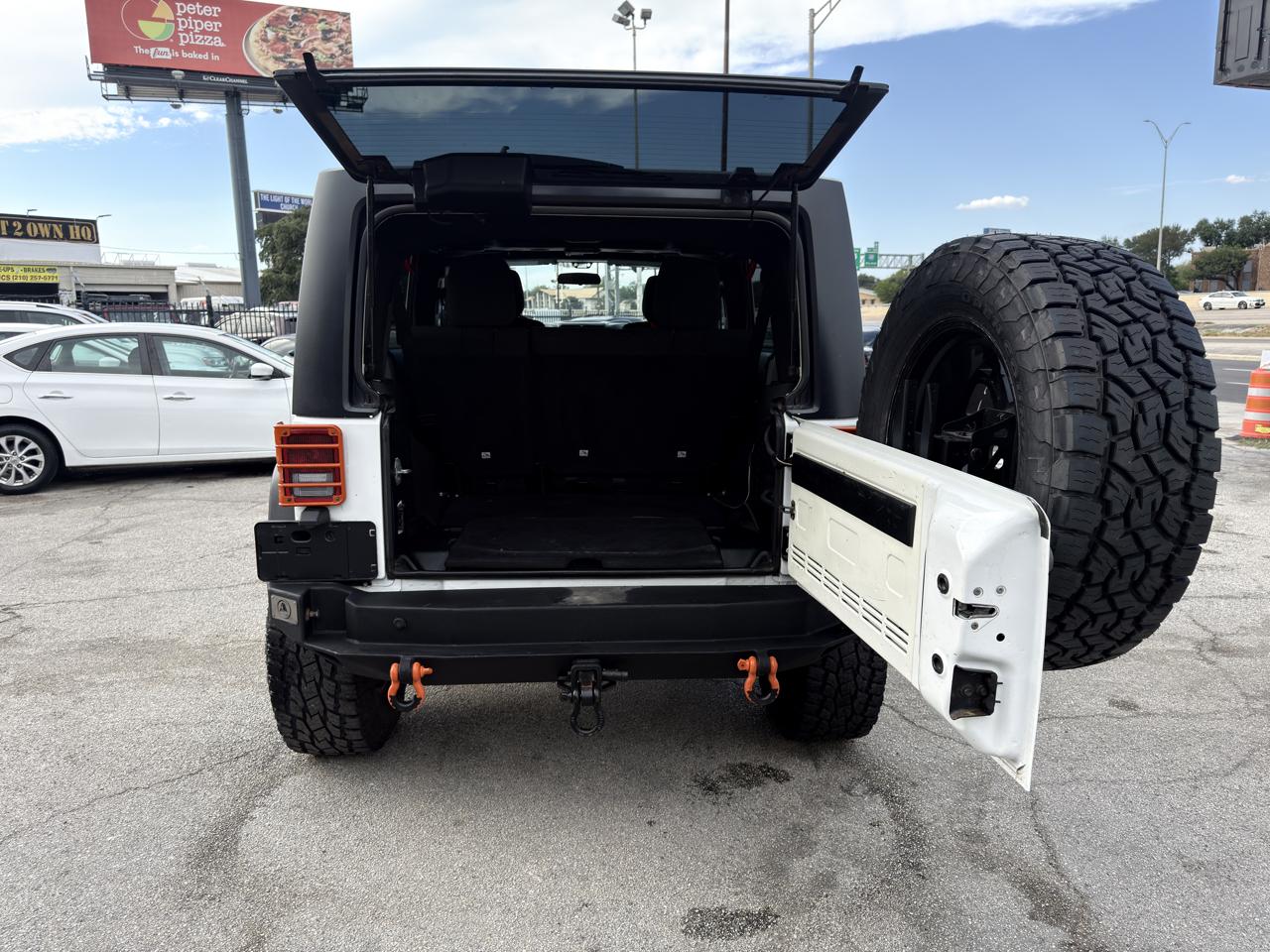 Jeep Wrangler Unlimited Sport 4WD 2012